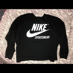 Nike cropped sweatshirt